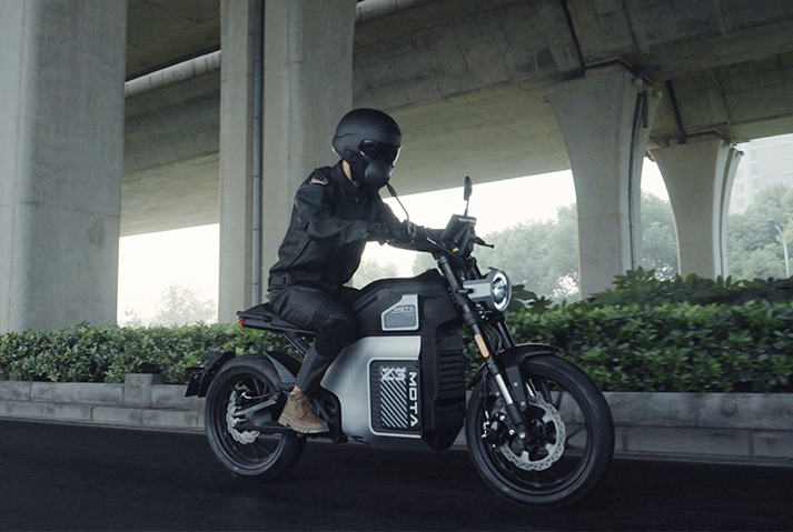 Award-winning e-bikes and e-scooters designed and manufactured by PXID for global brands
